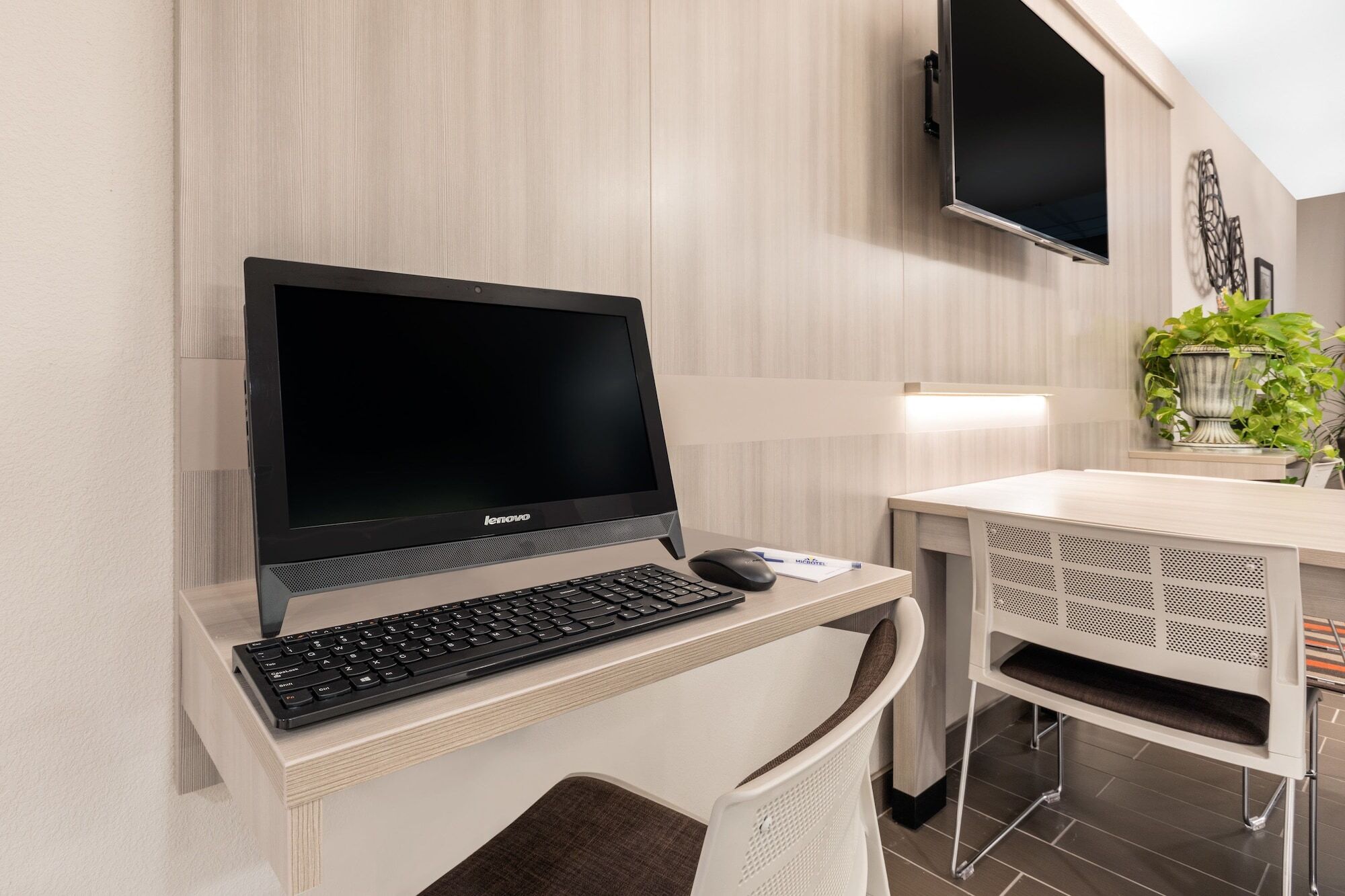 Microtel Inn & Suites By Wyndham Perry Buitenkant foto