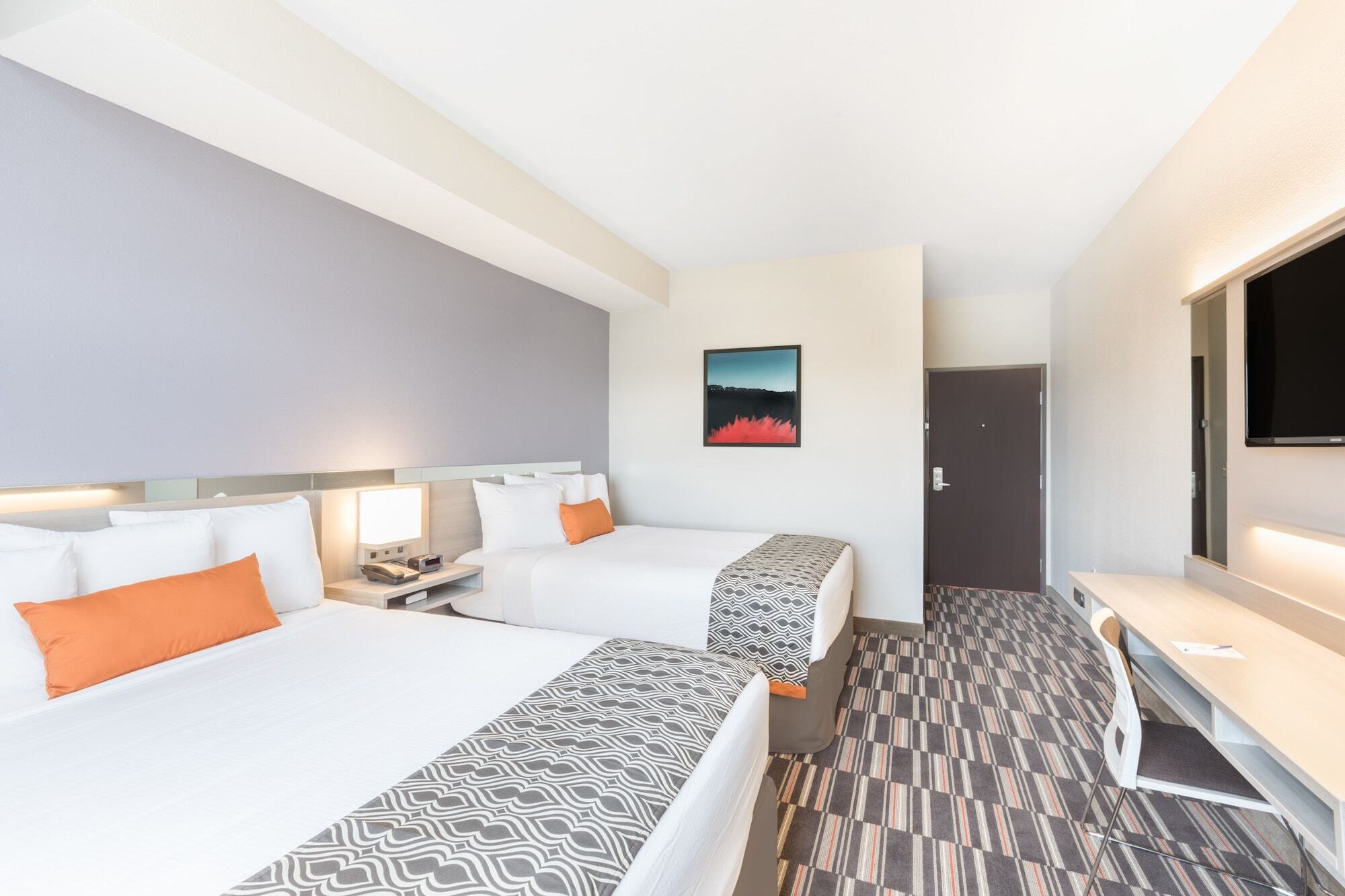 Microtel Inn & Suites By Wyndham Perry Buitenkant foto