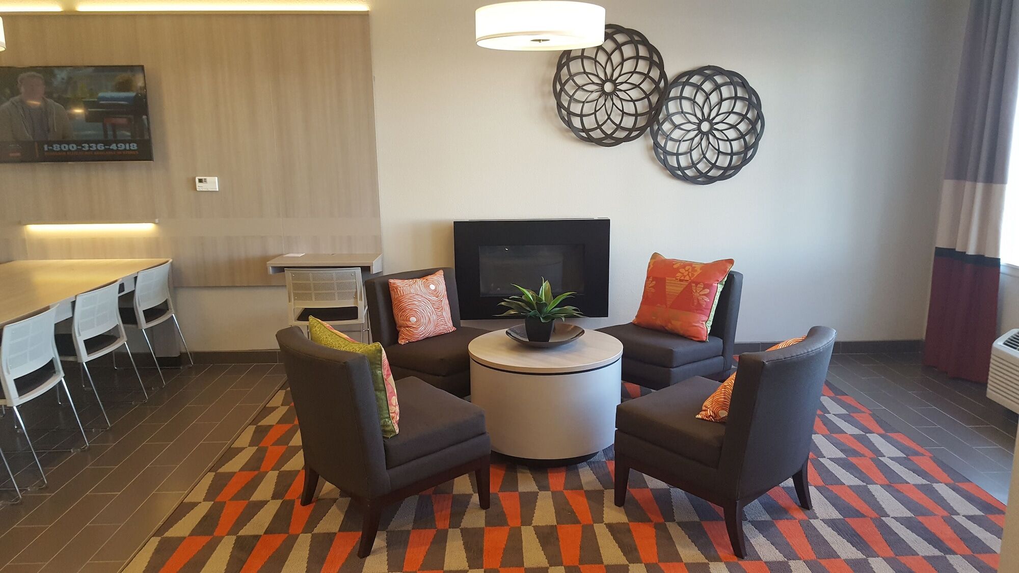 Microtel Inn & Suites By Wyndham Perry Buitenkant foto