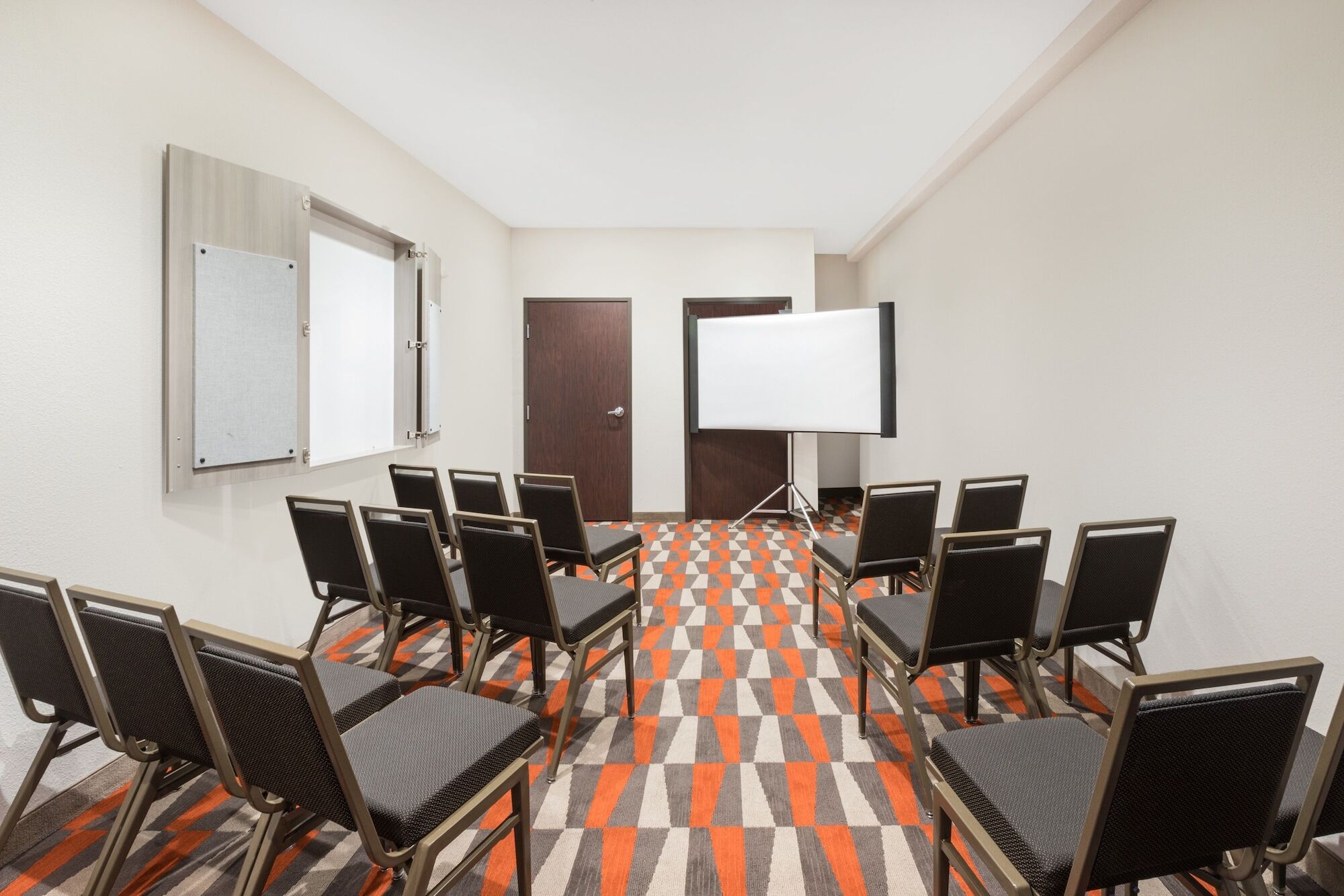 Microtel Inn & Suites By Wyndham Perry Buitenkant foto